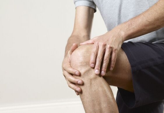 Osteoarthritis, a degenerative-dystrophic disease, manifests itself as pain in the joints. 